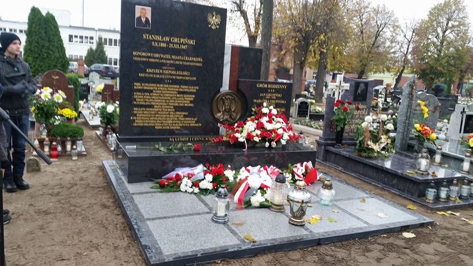 Na cmentarzu w Czarnkowie