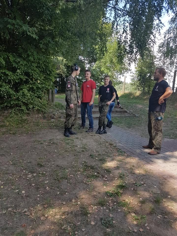 Biwak LOK Debrzno na strzelnicy KBS Czarnków
