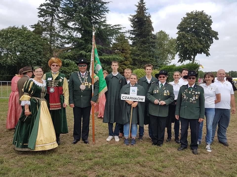 Przemarsz ulicami Neer — Europejskie Spotkania Strzelców Historycznych