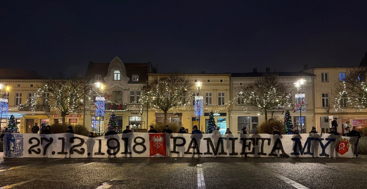 107. rocznica Powstania Wielkopolskiego — Plac Wolności, Czarnków