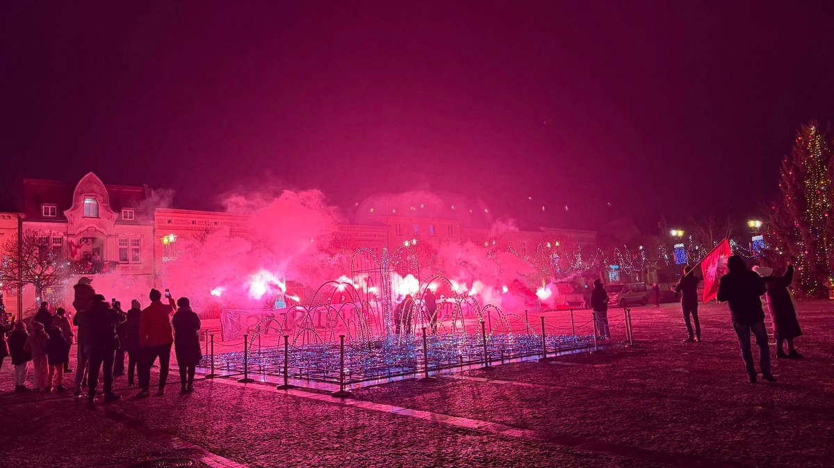 107. rocznica Powstania Wielkopolskiego — Plac Wolności, Czarnków