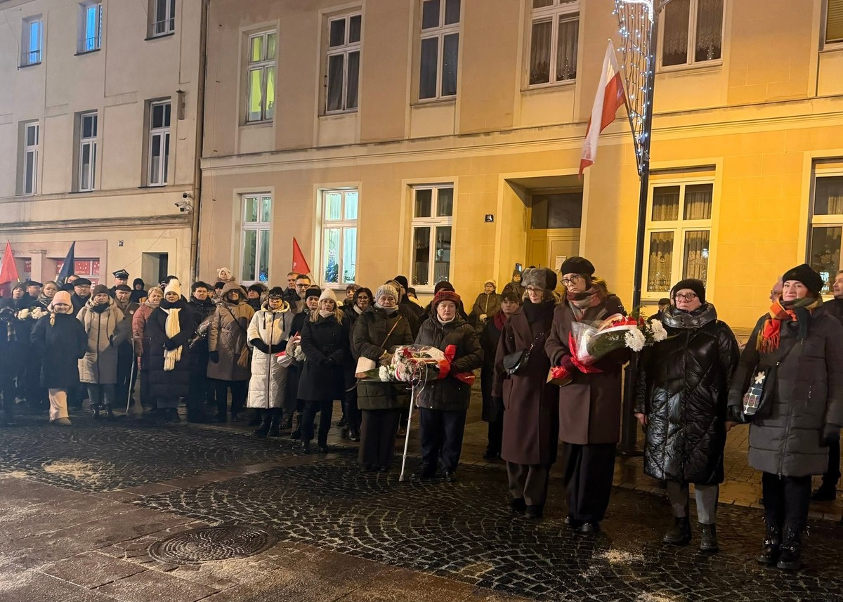 107. rocznica Powstania Wielkopolskiego — Plac Wolności, Czarnków