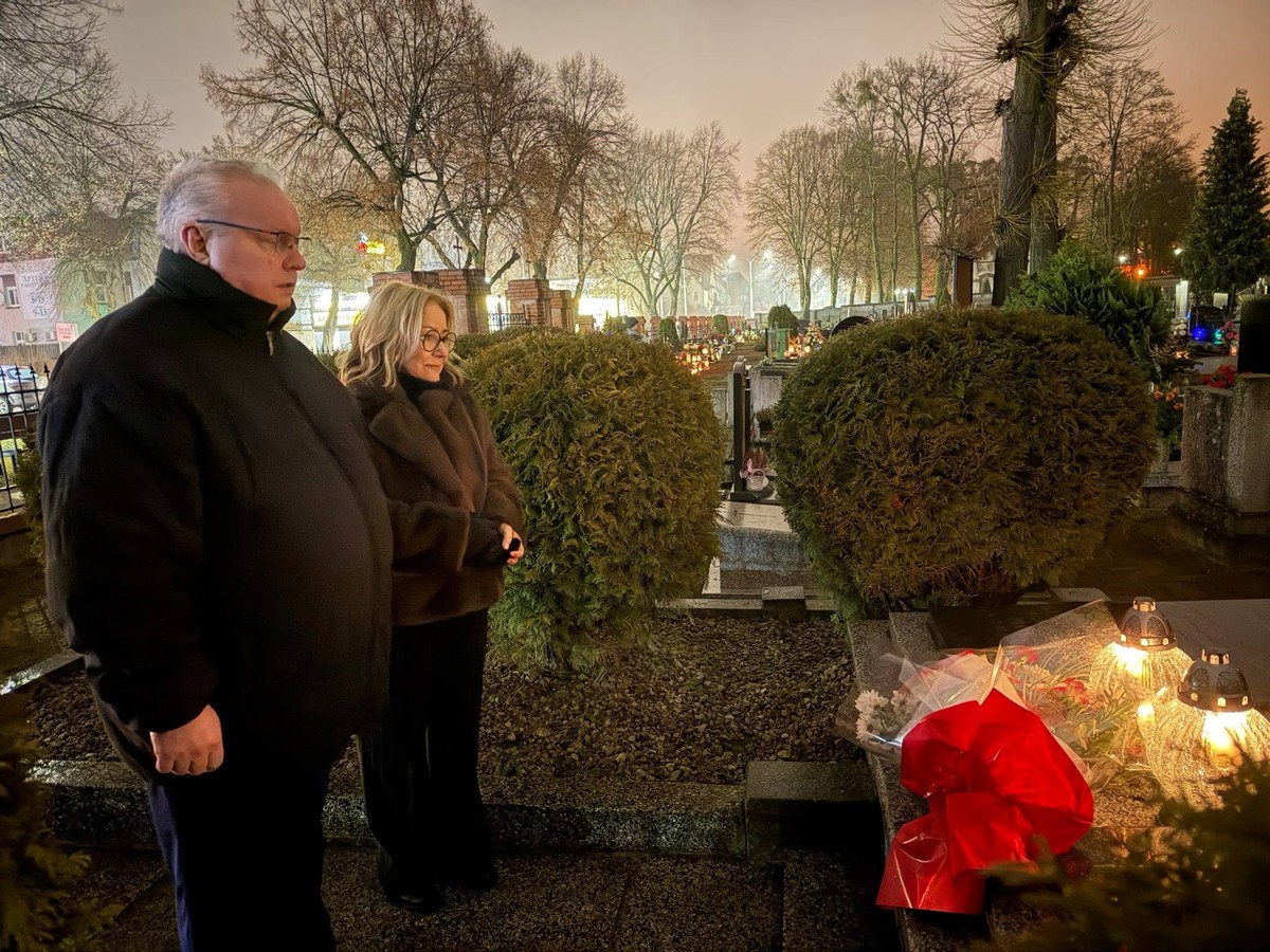 107. rocznica Powstania Wielkopolskiego — Plac Wolności, Czarnków