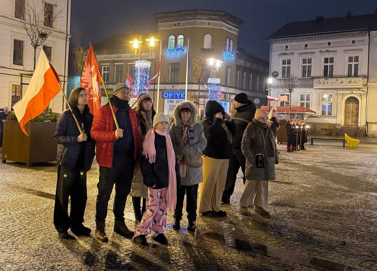 107. rocznica Powstania Wielkopolskiego — Plac Wolności, Czarnków
