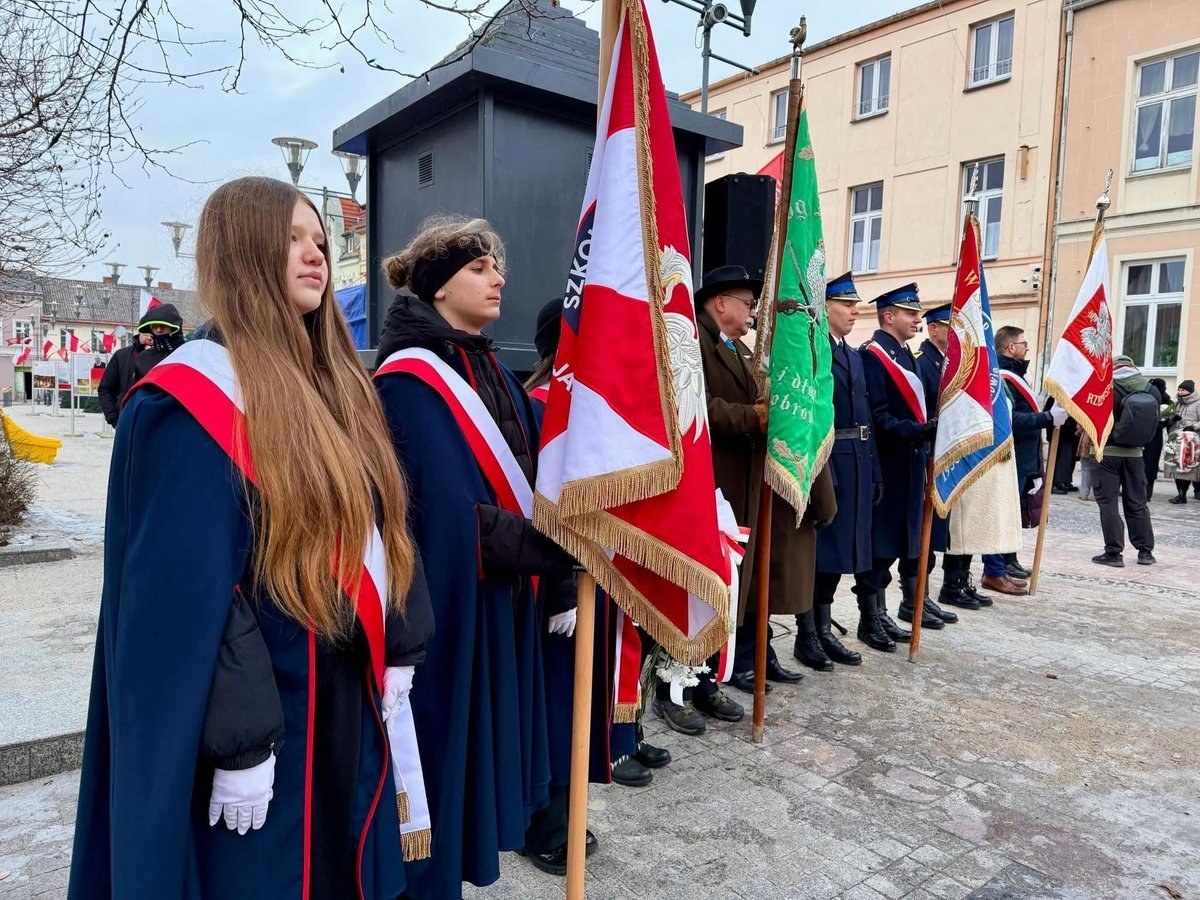 16 lutego to rocznica zakończenia Powstania Wielkopolskiego! 🇵🇱 W Czarnkowie